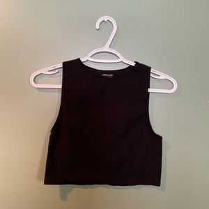 Basic Ribbed Cropped Tank